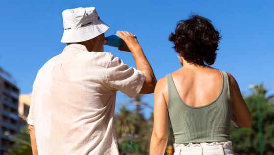 Anziani e caldo: consigli e accortezze