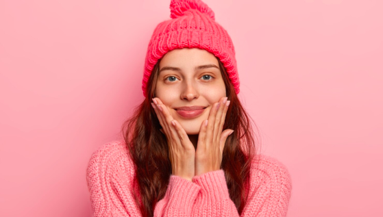 PELLE RAGGIANTE IN INVERNO: I SEGRETI PER UNA CORRETTA CURA DELLA PELLE NELLA STAGIONE FREDDA