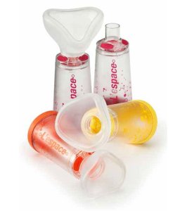 CAMERA DISTANZIATRICE PER EROGATORI SPRAY PREDOSATI L'ESPACEMDI 200ML PER ADULTI COLORE MAGENTA MISURA 65X65X140MM CONVALVOLA