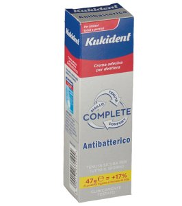 KUKIDENT COMPLETE CREMA ADESIVA PER PROTESI DENTARIE CON ANTIBATTERICO 47 G