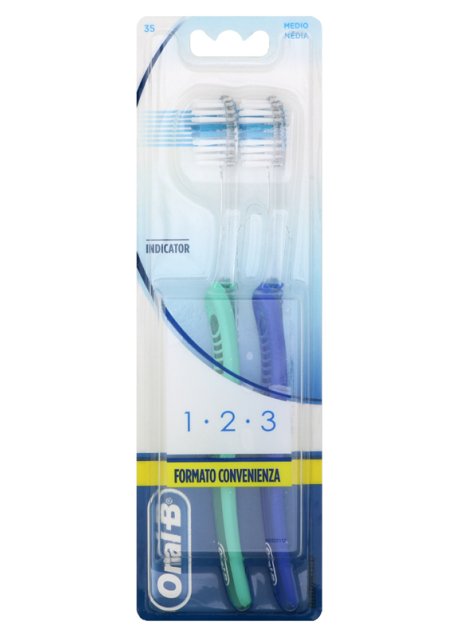 ORALB INDICATOR SPAZZOLINO MANUALE TESTINA MEDIA DIMENSIONE40