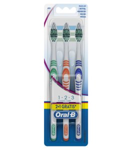 ORALB 123 CLASSIC CARE 40 SETOLE MEDIE 3 SPAZZOLINI