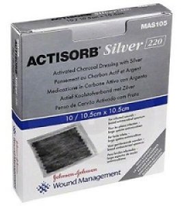 ACTISORB SILVER MEDICAZIONE IN CARBONE ATTIVO CON ARGENTO 10,5X10,5 CM 3 PEZZI ACTISORB SILVER MEDICAZIONE IN CARBONE ATTIVO CON ARGENTO 10,5X10,5 CM 3 PEZZI
